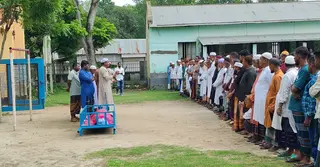 দুর্ঘটনায় শিকার নাতির চিকিৎসার অর্থ যোগাতে গিয়ে মোটরসাইকেল দুর্ঘটনায় নানার মৃত্যু